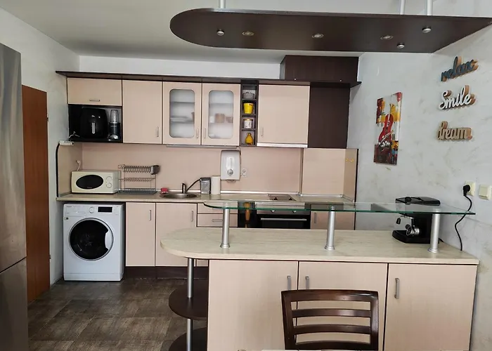 Nev 1 アパート ブルガス